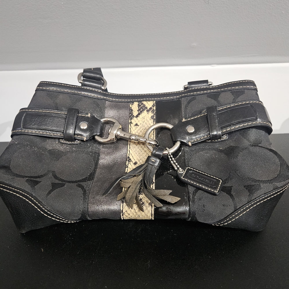 Vintage Coach Hampton Signature Python Stripe Sat… - image 2